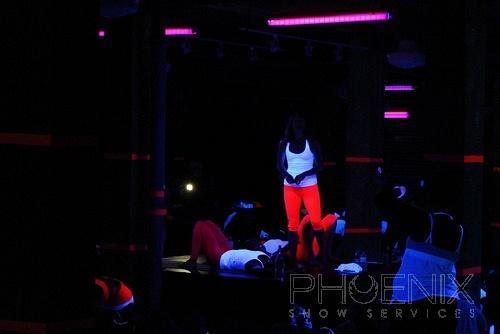 black-light-dj-yoga 003