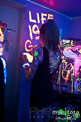black light u.v.-042